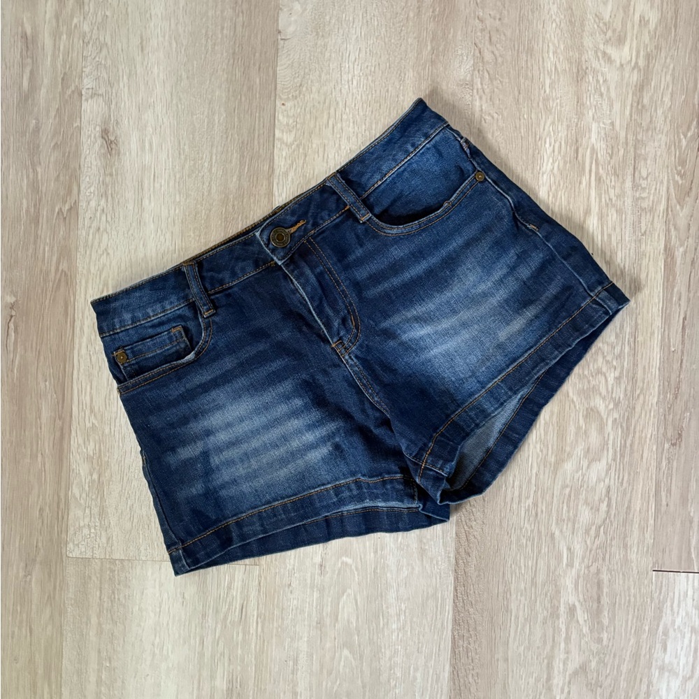 Indigo Rein denim shorts